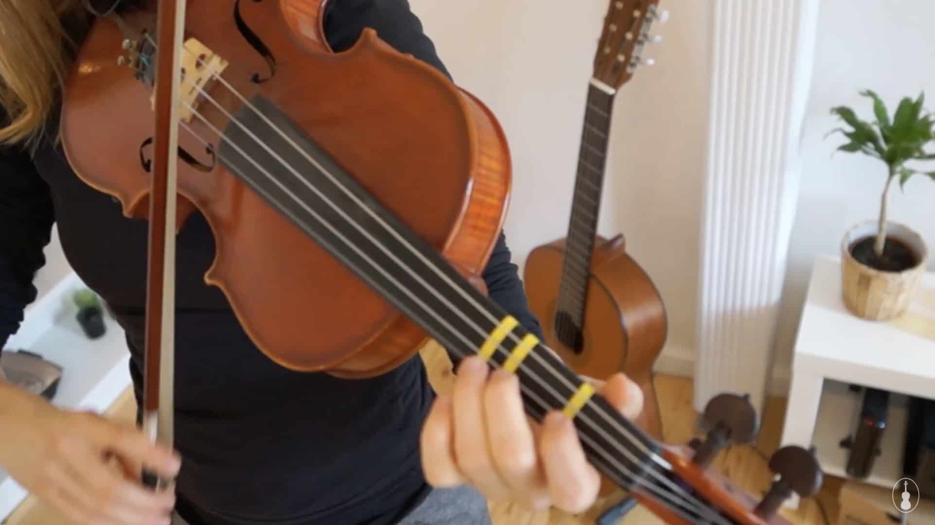 Violin Lesson – How to play Baa Baa Black Sheep