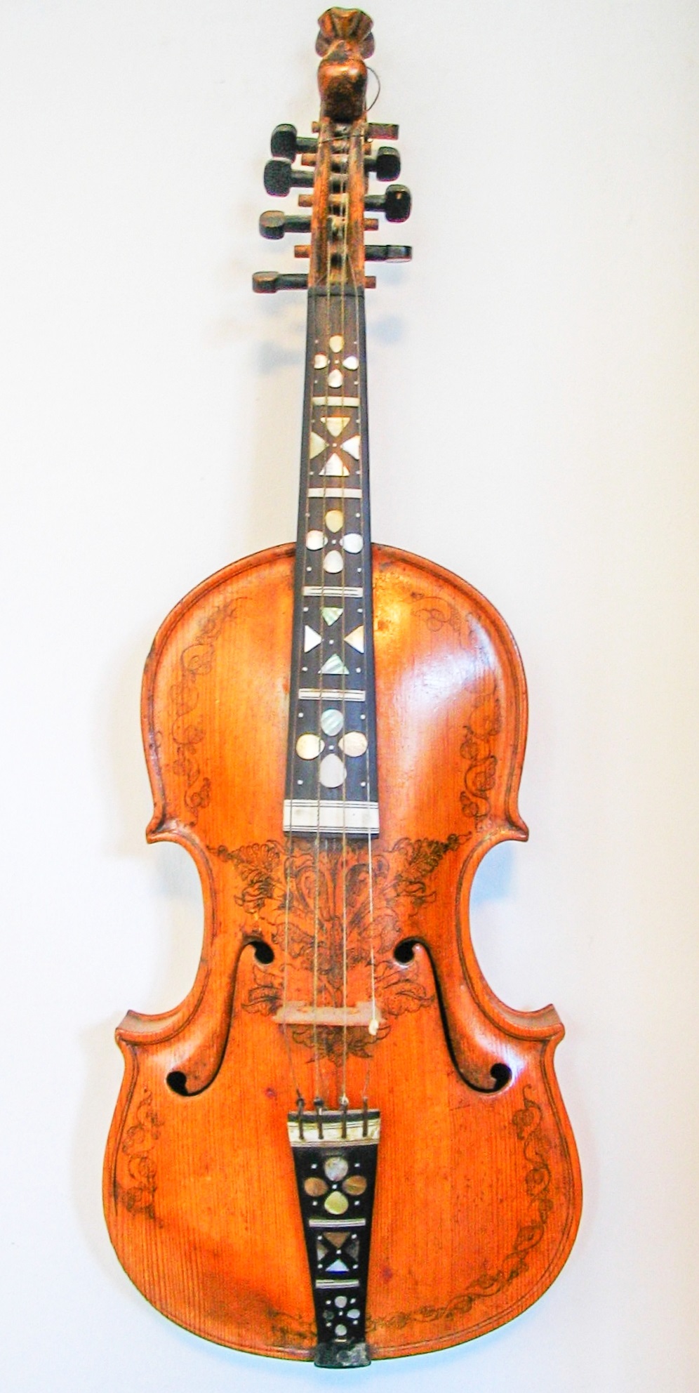 Types deals of violin