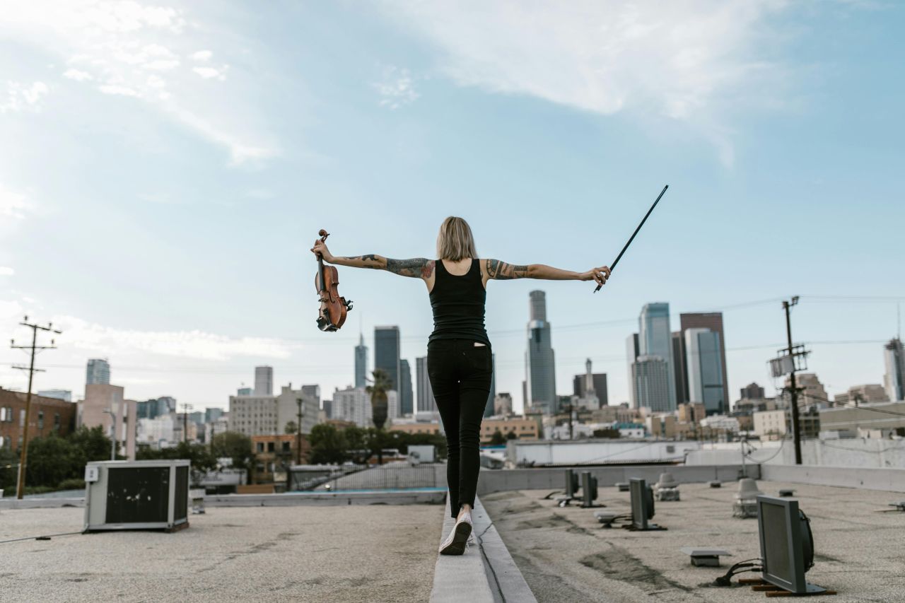 irish violin music - freedom open arms with violin