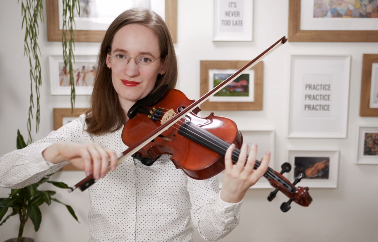 violin bowing exercises - Julia playing the violin